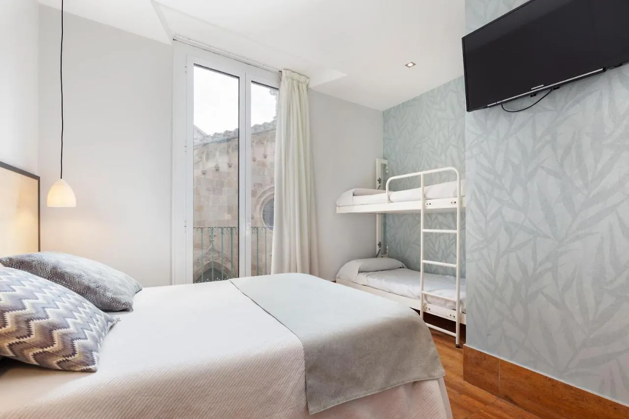 Hostal Fernando Барселона 2*,  Испания