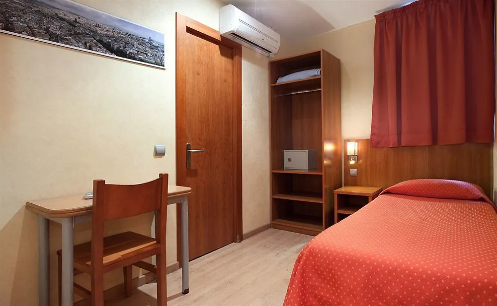 Hostal Fernando Barcelona Pensjonat