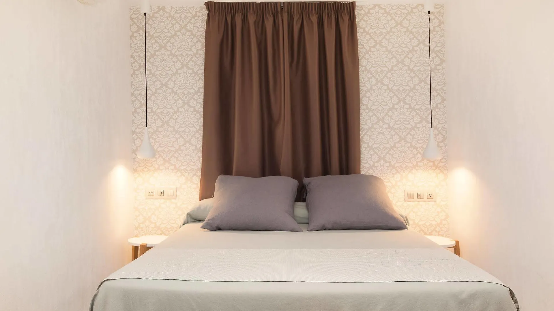 Hostal Fernando Barcelona 2*,  Hiszpania